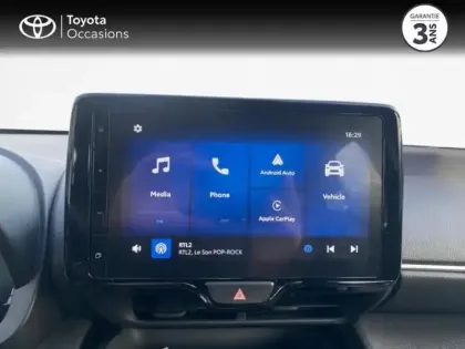 Photo 14 Toyota Yaris  Cross 116h Dynamic Business MC24