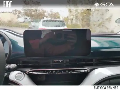 Photo 11 Fiat 500  e 118ch Icône