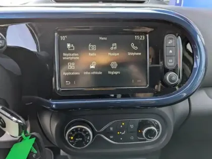 Photo 11 Renault Twingo  0.9 TCe 95ch Signature EDC