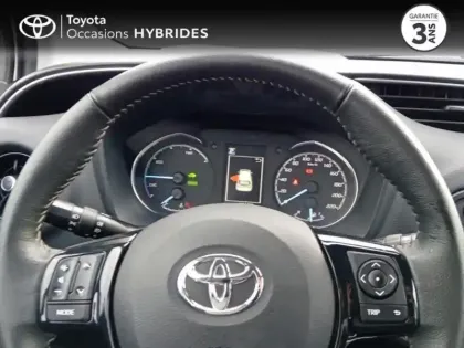 Photo 12 Toyota Yaris  100h Dynamic 5p MY19