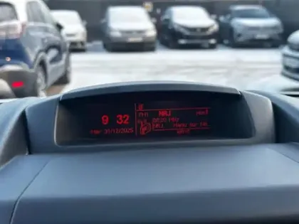 Photo 13 Citroën Berlingo  E- M Feel Nav Blanc