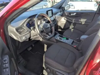 Photo 17 Ford Kuga  2.5 Duratec 190ch FHEV E85 ST-Line BVA