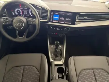 Photo 13 Audi A1  Sportback 25 TFSI 95ch Design S tronic 7