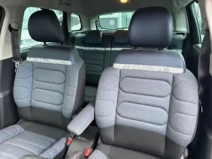 Photo 11 Citroën C3 Aircross  PureTech 110ch S&S Rip Curl