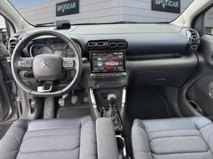 Photo 7 Citroën C3 Aircross  PureTech 110ch S&S Rip Curl