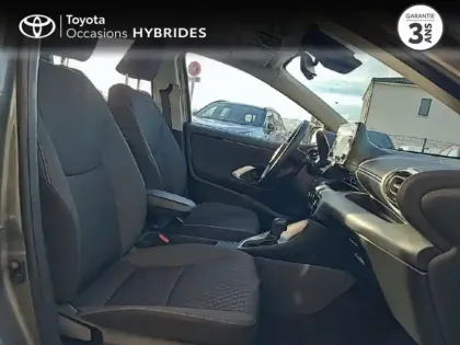 Photo 5 Toyota Yaris  116h Dynamic 5p MY22