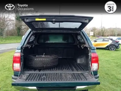 Photo 9 Toyota Hilux  2.8 D-4D 204ch X-Tra Cabine Légende 4WD BVA MY24
