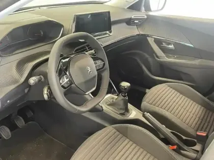 Photo 6 Peugeot 2008  1.2 PureTech 100ch S&S Style