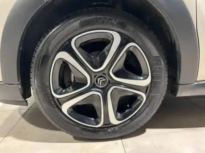 Photo 12 Citroën C3  1.2 PureTech 83ch S&S Feel Pack