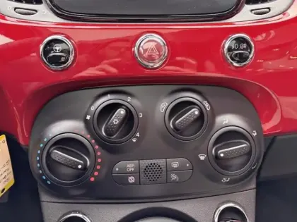 Photo 13 Fiat 500  1.0 70ch BSG S&S Dolcevita