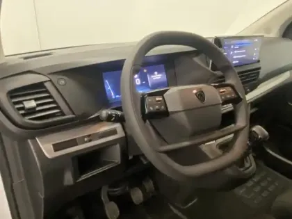 Photo 10 Peugeot Expert  Fg M 1.5 BlueHDi 120ch S&S Pack Premium Connect