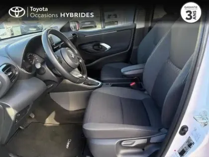 Photo 10 Toyota Yaris  116h Dynamic Business + Programme Beyond Zero Academy 5p MC24