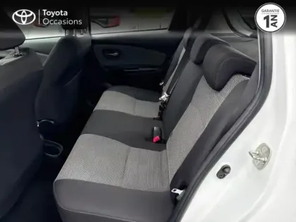 Photo 11 Toyota Yaris  HSD 100h Dynamic 5p