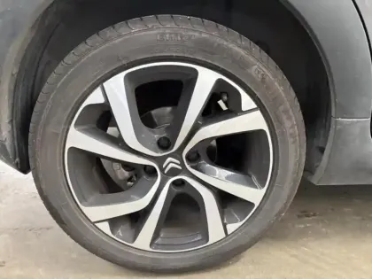 Photo 12 Citroën C3  1.2 PureTech 110ch S&S ELLE Boite Automatique