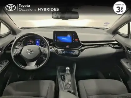 Photo 7 Toyota C-HR  122h Dynamic Business 2WD E-CVT RC18