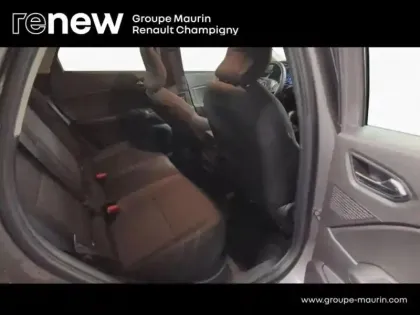 Photo 9 Renault Captur  1.6 E-Tech hybride 145ch Evolution