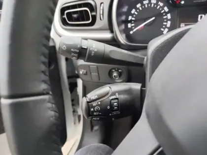 Photo 13 Citroën C3  1.2 PureTech 110ch S&S Shine 120-123g