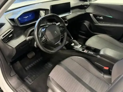 Photo 10 Peugeot 2008  1.5 BlueHDi 130ch S&S Allure Business EAT8 Commerciale 2 Places