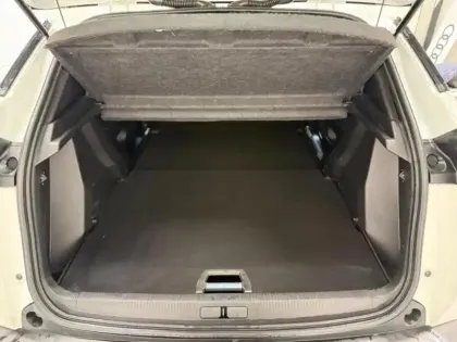 Photo 7 Peugeot 2008  1.5 BlueHDi 130ch S&S Allure Business EAT8 Commerciale 2 Places