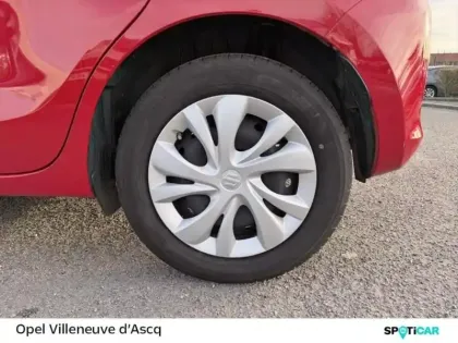 Photo 12 Suzuki Swift  1.2 Dualjet Hybrid 83ch Avantage