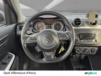 Photo 8 Suzuki Swift  1.2 Dualjet Hybrid 83ch Avantage