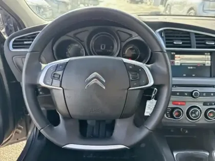 Photo 12 Citroën C4 Gén. II Ph2 Evo Millenium 5