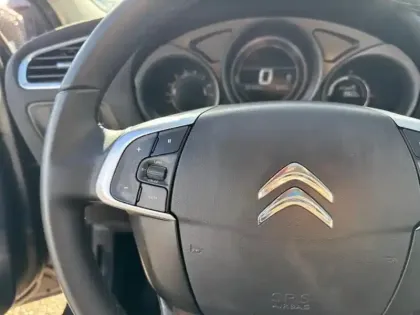 Photo 13 Citroën C4 Gén. II Ph2 Evo Millenium 5