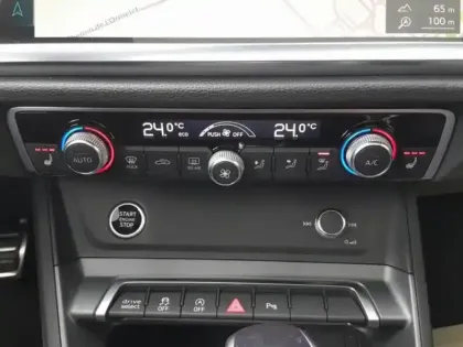 Photo 14 Audi Q3  Sportback 35 TFSI 150ch S line plus S tronic 7