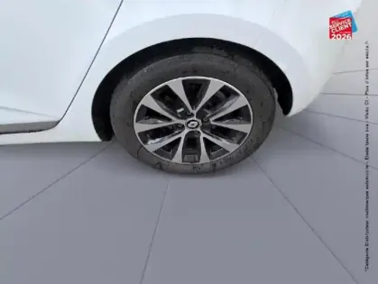 Photo 9 Renault Clio  1.6 E-Tech hybride 145ch Techno