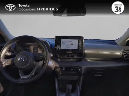 Photo 7 Toyota Yaris  116h Dynamic 5p MY22