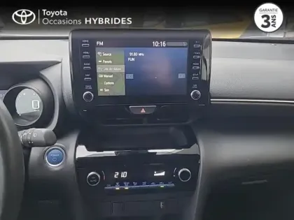 Photo 14 Toyota Yaris  Cross 116h Dynamic Business + Programme Beyond Zero Academy MY22