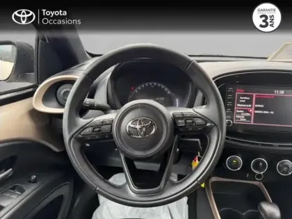 Photo 8 Toyota Aygo  X 1.0 VVT-i 72ch Design S-CVT