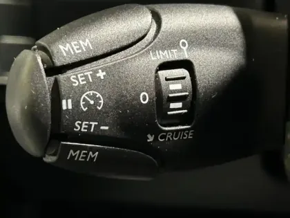 Photo 10 Citroën C3  1.2 PureTech 83ch S&S Feel Pack