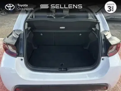 Photo 9 Toyota Yaris  116h Dynamic 5p MY22