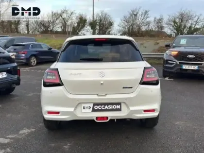 Photo 10 Suzuki Swift  1.2 Hybrid 83ch Privilège Auto