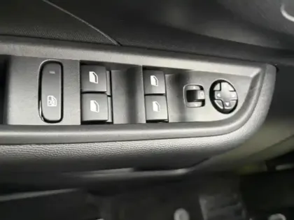 Photo 6 Opel Frontera  1.2 Turbo Hybrid 110ch Edition e-DCT6