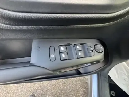 Photo 11 Citroën C5 aircross  1.5 BlueHDi 130ch PLUS boite automatique