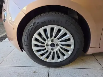 Photo 6 Fiat 500  e 118ch Pack Confort MY24