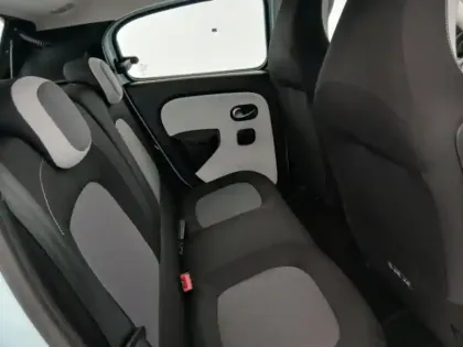 Photo 7 Renault Twingo  1.0 SCe 65ch Equilibre