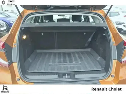 Photo 6 Renault Captur  1.6 E-Tech hybride 145ch Zen -21