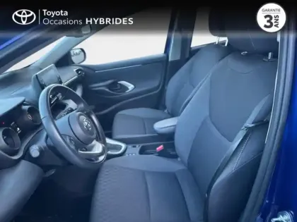 Photo 10 Toyota Yaris  116h Design 5p MY22