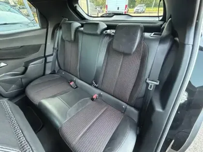 Photo 8 DS DS 3  Crossback PureTech 130ch Performance Line + Automatique 109g