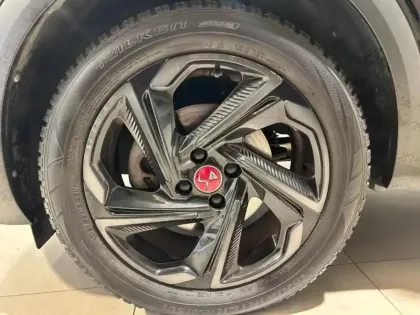 Photo 13 DS DS 3  Crossback PureTech 130ch Performance Line + Automatique 109g