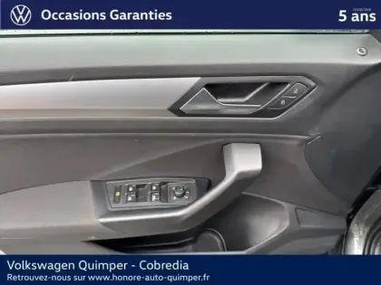 Photo 11 Volkswagen T-roc  1.0 TSI 116ch VW Edition