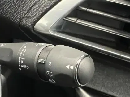 Photo 14 Peugeot 3008  Plug-in Hybrid 225ch GT e-EAT8