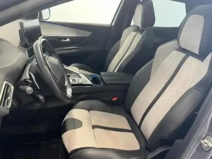 Photo 5 Peugeot 3008  Plug-in Hybrid 225ch GT e-EAT8