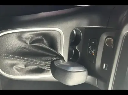 Photo 14 Citroën C3  1.2 PureTech 110ch S&S Shine EAT6