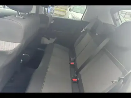 Photo 10 Citroën C3  1.2 PureTech 110ch S&S Shine EAT6