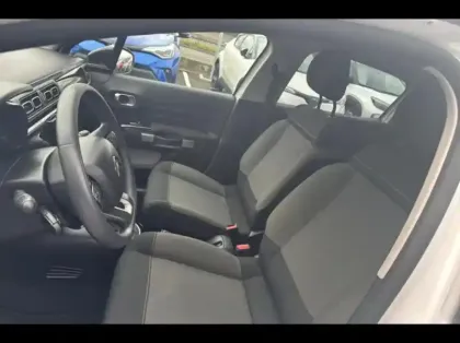 Photo 9 Citroën C3  1.2 PureTech 110ch S&S Shine EAT6