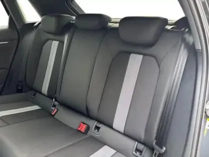 Photo 7 Audi A3  Sportback 1.5 TFSI 116ch Hybride Business Executive S tronic 7